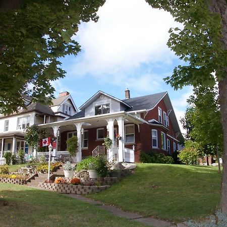 Glen Mhor Bed And Breakfast Niagara Falls Exterior photo