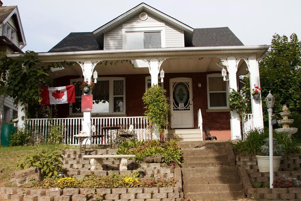 Glen Mhor Bed And Breakfast Niagara Falls Exterior photo