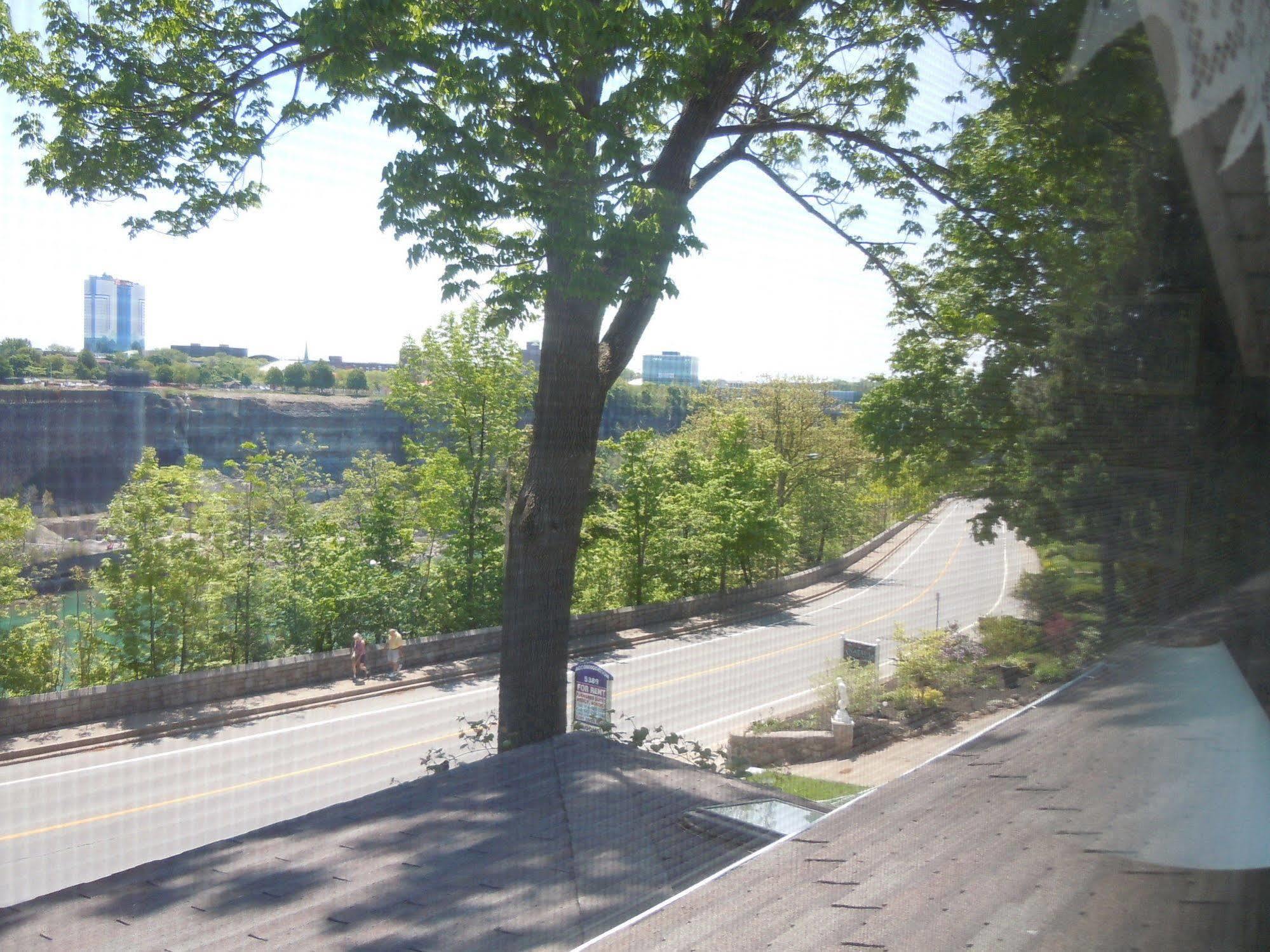 Glen Mhor Bed And Breakfast Niagara Falls Exterior photo